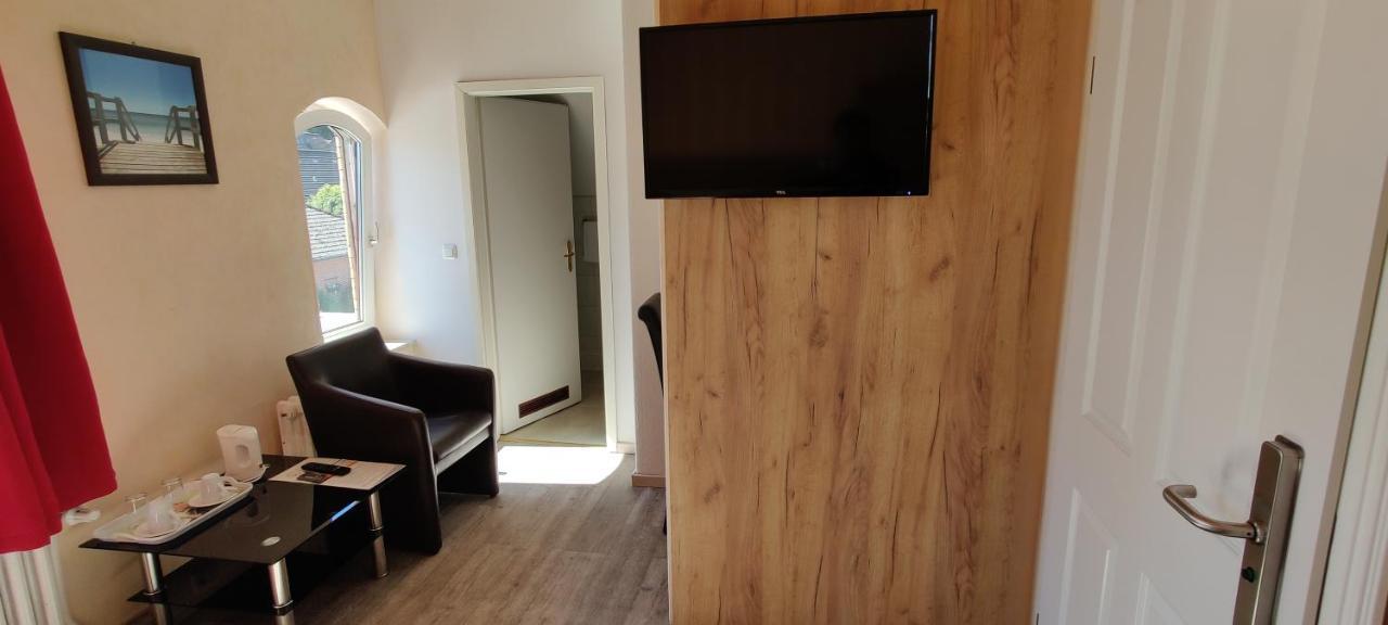 Akzent Hotel Alte Direktionsvilla Kupfermuehle Харисле Екстериор снимка