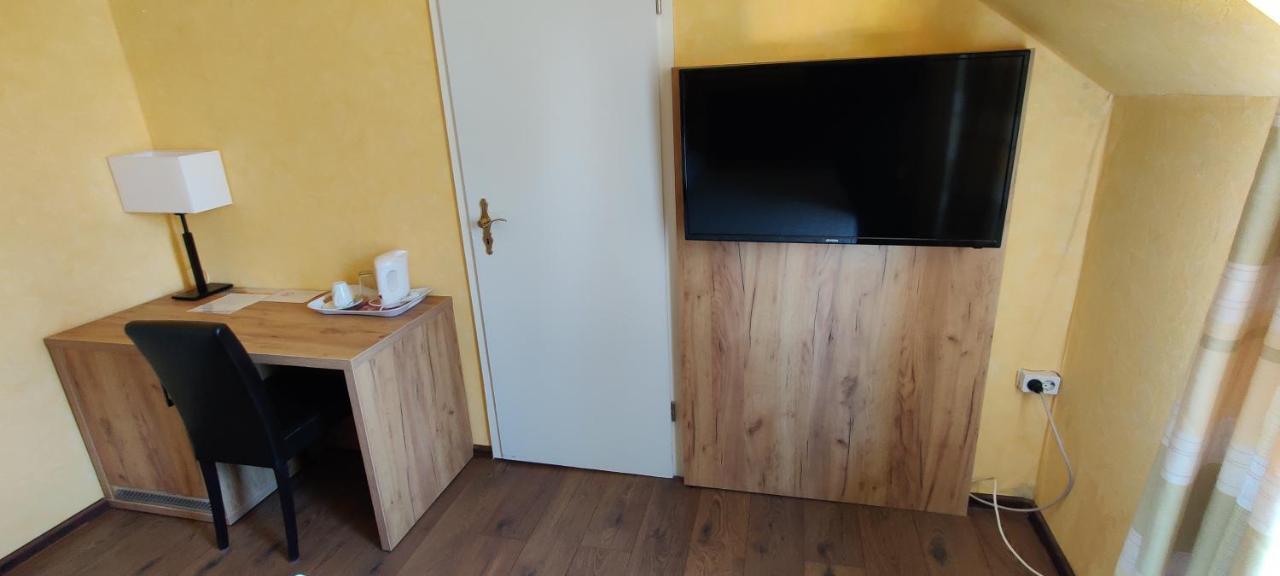 Akzent Hotel Alte Direktionsvilla Kupfermuehle Харисле Екстериор снимка