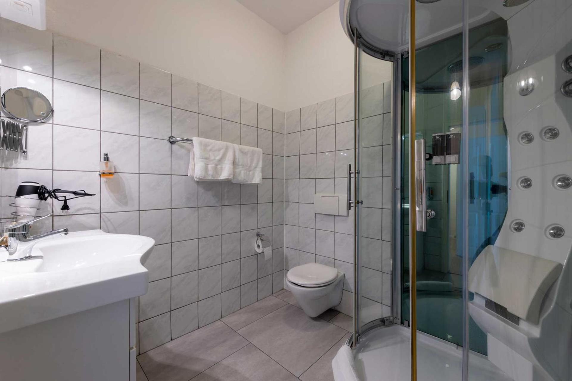 Akzent Hotel Alte Direktionsvilla Kupfermuehle Харисле Екстериор снимка