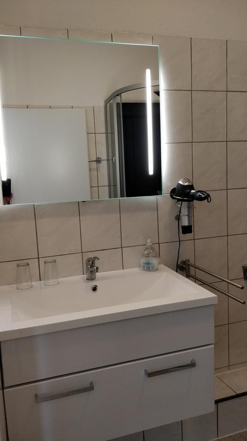 Akzent Hotel Alte Direktionsvilla Kupfermuehle Харисле Стая снимка